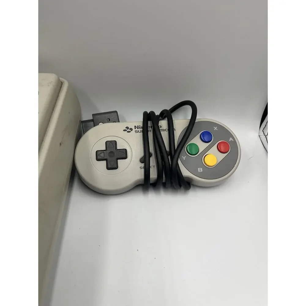 Super Famicom Console SHVC-001 Japan Tested and Working 2 Controllers + Cords